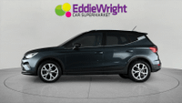 SEAT ARONA Photo 3