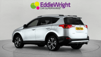 TOYOTA Rav4 Photo 4