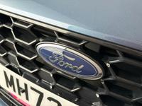 FORD FOCUS Photo 21