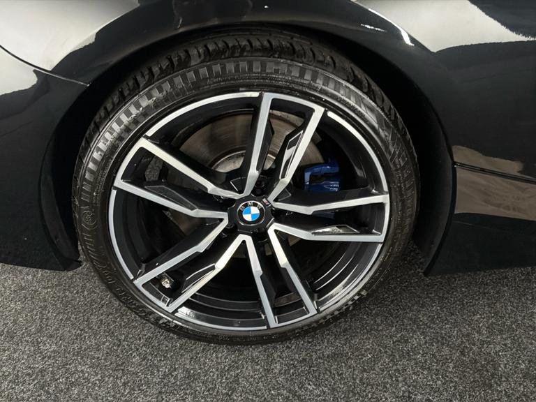BMW Z4 Photo bsapi-a6fb3d57f906d4c2908f1f9baf1737c45fbcedd3.jpg