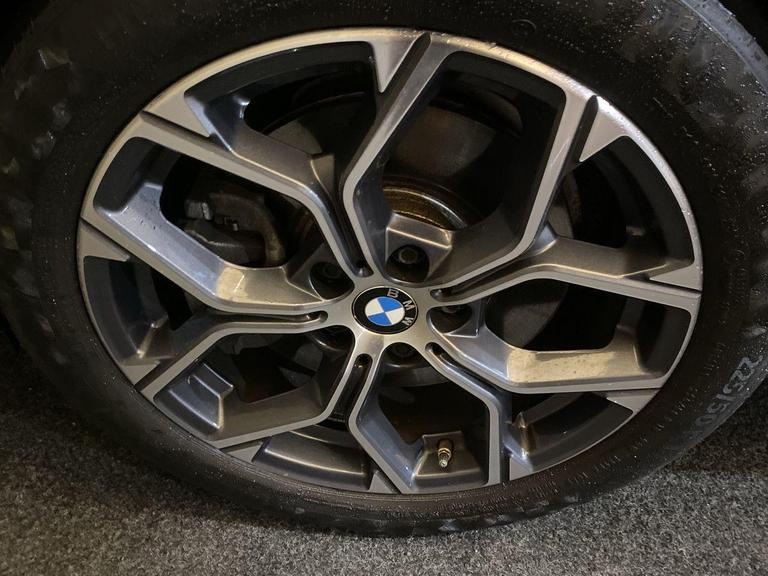 BMW X1 Photo bsapi-a74387cf509925b04523c72933f5094c6e1dd636.jpg