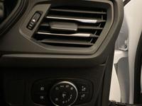 Ford FOCUS Photo 28