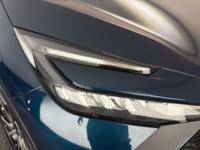 TOYOTA C-HR Photo 22