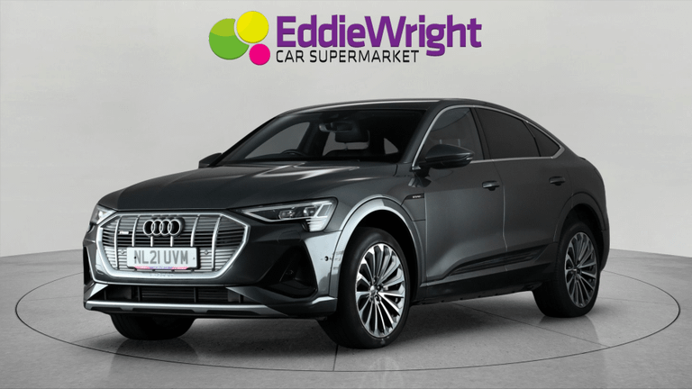 Audi E-Tron Photo bsapi-a83887a0dab4284ad6310acb5e632eb72a7b7e78.jpg