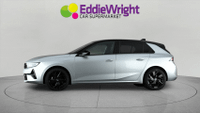 VAUXHALL Astra Photo 3