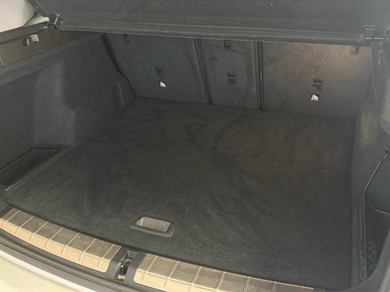 BMW X1 Photo bsapi-a94fe7a1f1ee6a4d4f9b72bf0366b0ac9aceefd2.jpg