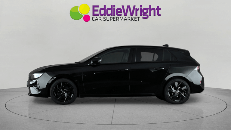 Vauxhall Astra Photo bsapi-a96920eb5eedbf07556bd30e3ba4e0a82f552877.jpg
