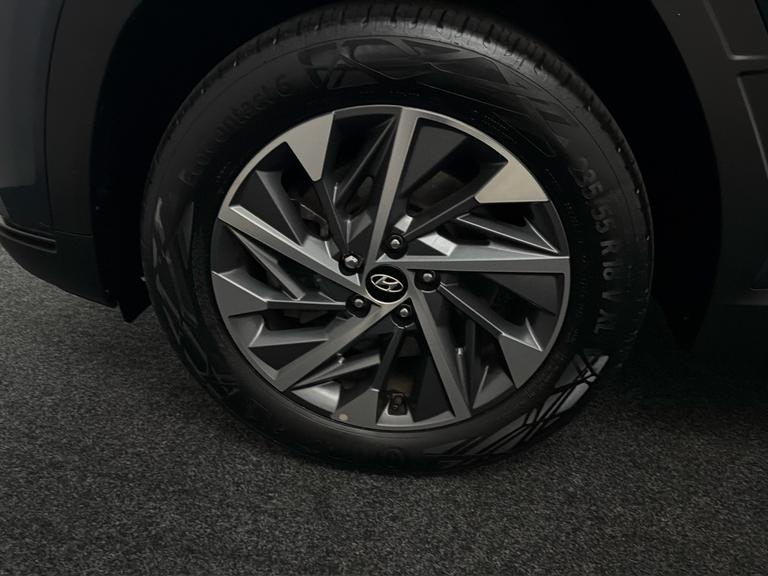 HYUNDAI TUCSON Photo bsapi-aa343c4bb28259810634e5a64144748add2eded0.jpg