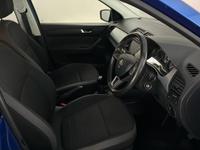 Skoda FABIA Photo 9