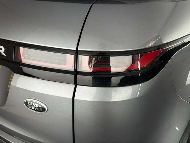 LAND ROVER Range Rover Evoque Photo bsapi-aad0a6c4555a80779cd03506c9c6747c2e3f43be.jpg