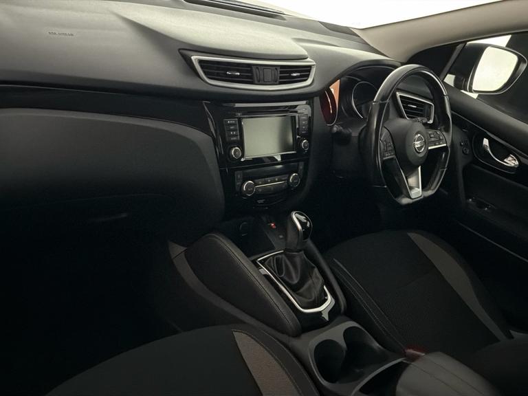 NISSAN Qashqai Photo bsapi-ab019566a5e2e14e380ba037cd8c771691fbf2f5.jpg