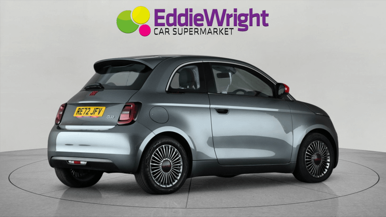 FIAT 500E Photo bsapi-ab5df061c9b148f10d2ae1d2bf3eedd2f40dd167.jpg