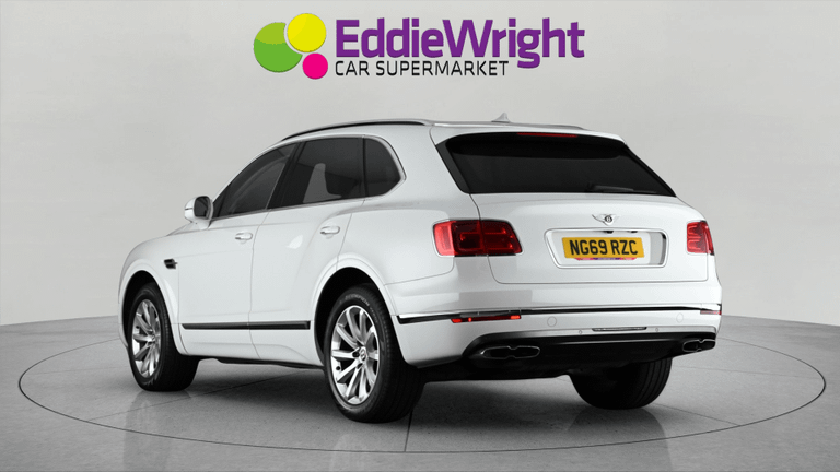 Bentley BENTAYGA Photo bsapi-ac3afb57e45295b62addeecd286012ce2fb96d28.jpg