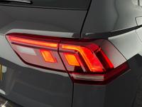 VOLKSWAGEN Tiguan Photo 23