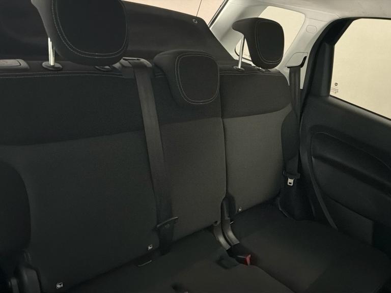 FIAT 500L Photo bsapi-ac95b453b363c0484701ad3488c34fb56bb41dc3.jpg