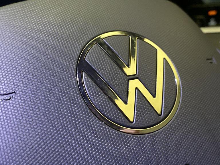 VOLKSWAGEN GOLF Photo bsapi-acbaee74c3524e996f28f31ba3d3f0f8aa02cdd2.jpg