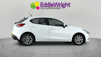 Mazda Mazda2 Photo 7