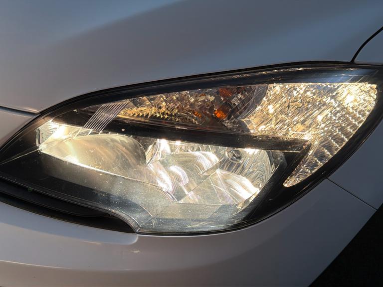 VAUXHALL Mokka Photo bsapi-ad9137aa4b44f3614ae4be6764bc4de1424f77f6.jpg
