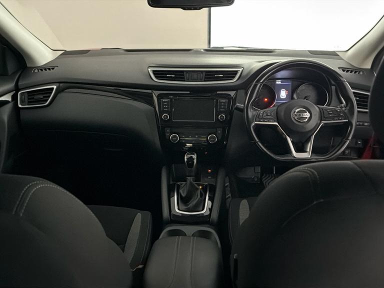 NISSAN Qashqai Photo bsapi-ae722294163b685f874bd08ec349e010ab24d523.jpg