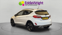 FORD FIESTA Photo 1