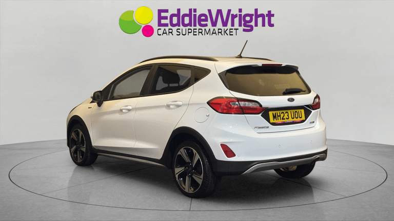 FORD FIESTA Photo bsapi-aeb09de43b80868a427e2d09ec0f5ab7802969ee.jpg