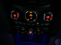 MINI HATCH Photo 17