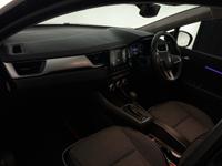 RENAULT CAPTUR Photo 29