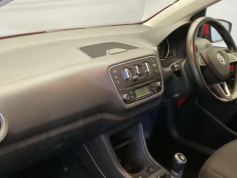 ŠKODA CITIGO Photo bsapi-b03e9097a0c10f70c127d5d6685c0f087137c109.jpg