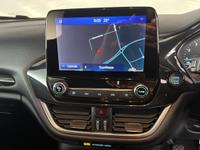 Ford FIESTA Photo 9