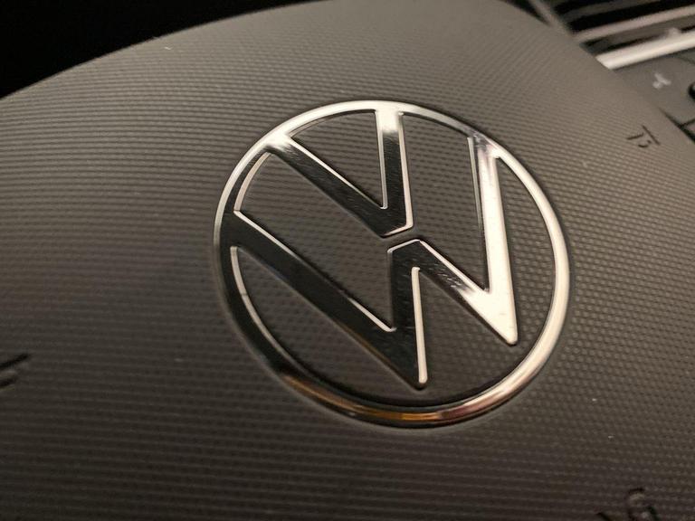 Volkswagen TRANSPORTER Photo bsapi-b1bea797fec77c5060206944f44a530fd5336994.jpg