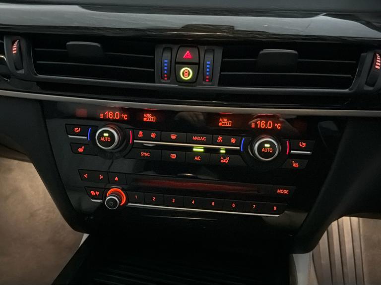 BMW X5 Photo bsapi-b230da6e4aebe5c43e029d7b025297904b14d07b.jpg