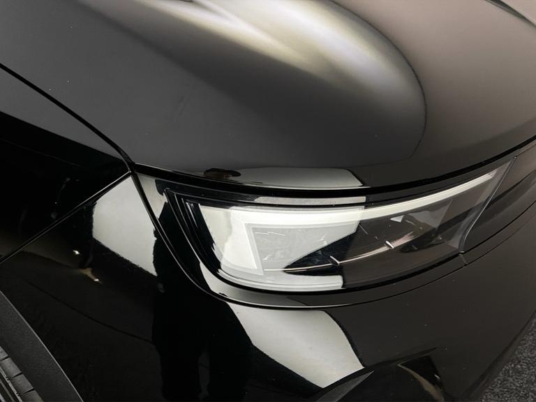Vauxhall MOKKA Photo bsapi-b2315a488913c8917aa534e84a7d000697f15a89.jpg