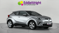 TOYOTA C-HR Photo 6