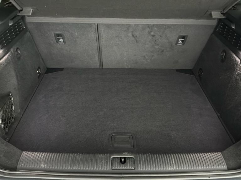 AUDI A3 Photo bsapi-b2f44d94d82975d2f06e6112c0fcb88ad622d6c0.jpg