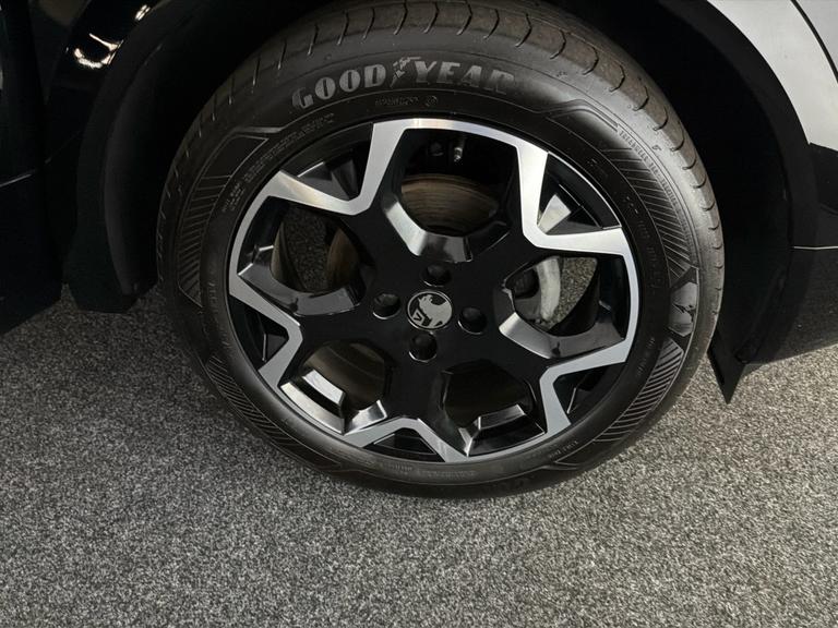 Vauxhall Mokka Photo bsapi-b313b244762ba468e556004e35676cdb86228299.jpg