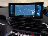 PEUGEOT 3008 Photo 9