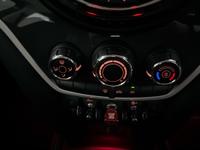 MINI COUNTRYMAN Photo 17