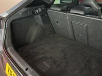 CUPRA FORMENTOR Photo 19