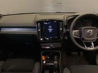 VOLVO XC40 Photo 4
