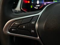 RENAULT CAPTUR Photo 18
