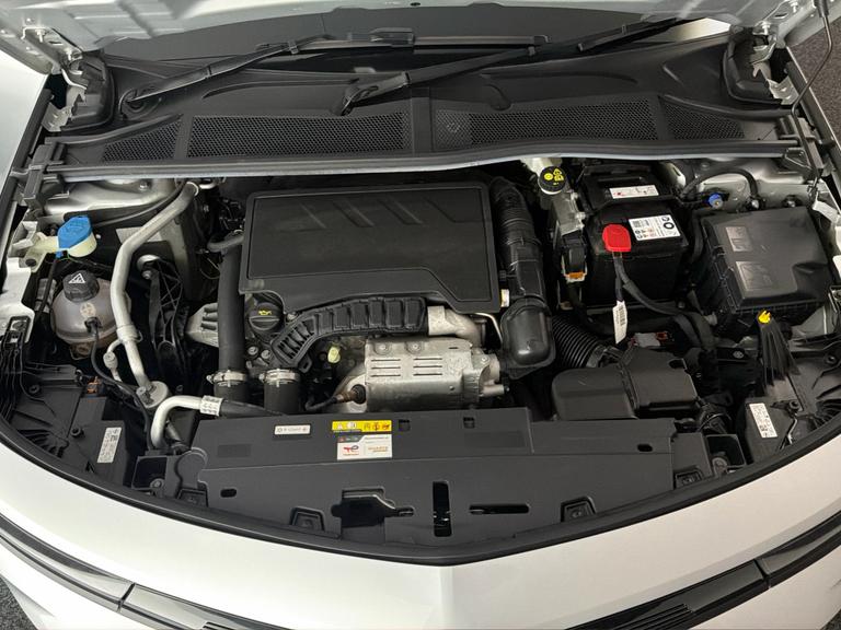 VAUXHALL ASTRA Photo bsapi-b40451ee90ce5bf697ddabf3eaa61b1c1d6ba330.jpg