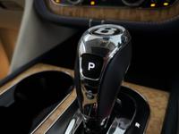 Bentley BENTAYGA Photo 6