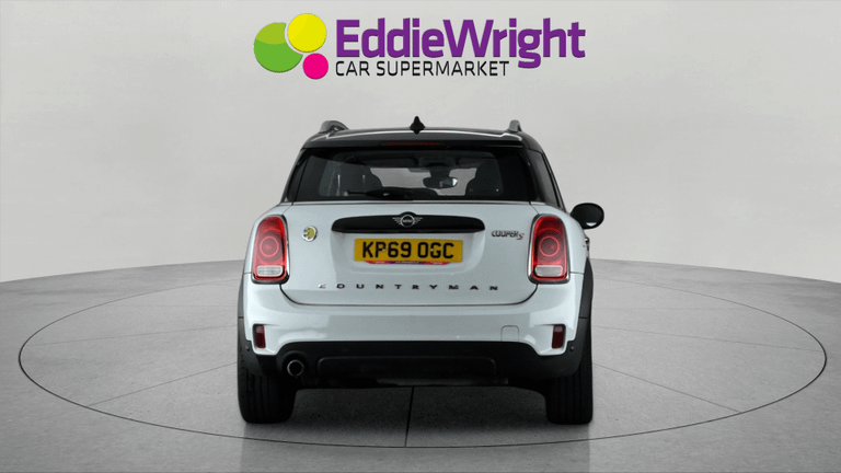 MINI Countryman Photo bsapi-b4ac54806c43f768bfa09fc19ddd5b81c54320d2.jpg