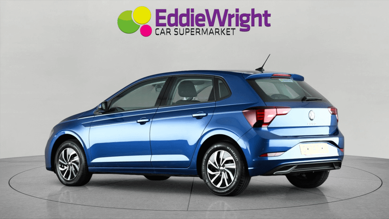 VOLKSWAGEN POLO Photo bsapi-b5782b4cbd8e73ee764faa6a38596ce69054df99.jpg