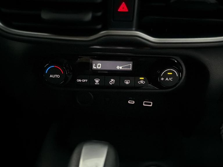 NISSAN Juke Photo bsapi-b584086a2dafe29e6ffeb94170cf168eaa90eaa0.jpg