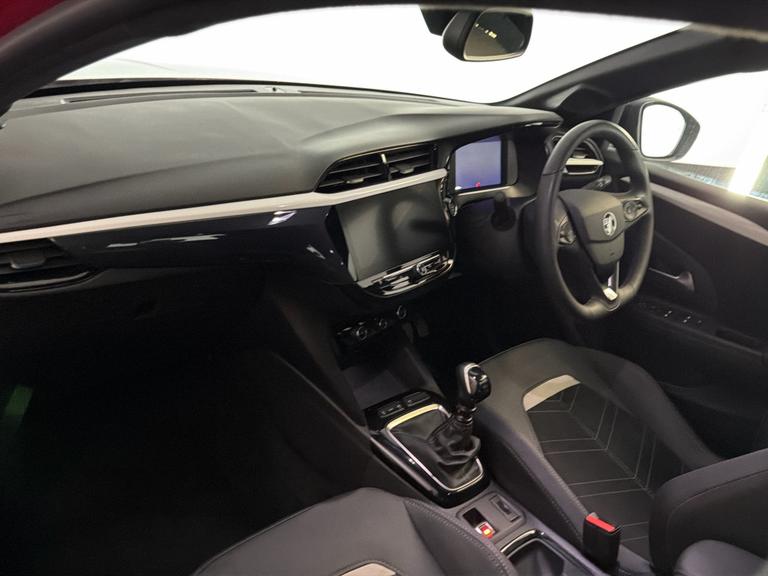 VAUXHALL CORSA Photo bsapi-b742881b616d9686fd5b5e95d88097c63d0dddb3.jpg