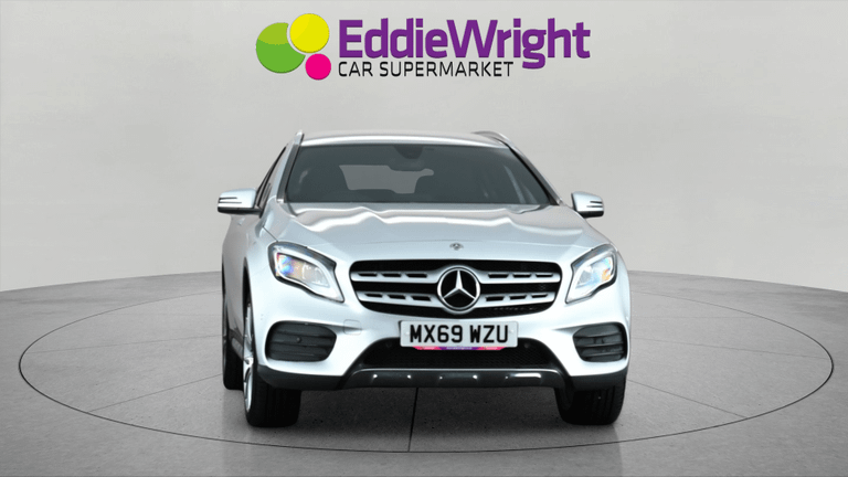 MERCEDES-BENZ Gla Photo bsapi-b79cc892ebb82cbf9445a134452004cb3048bfe9.jpg