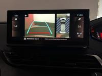 PEUGEOT 5008 Photo 27