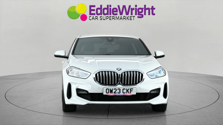 BMW 1 Series Photo bsapi-b808ca7eccf8d43795b7358c537417ac3d6a7bb3.jpg