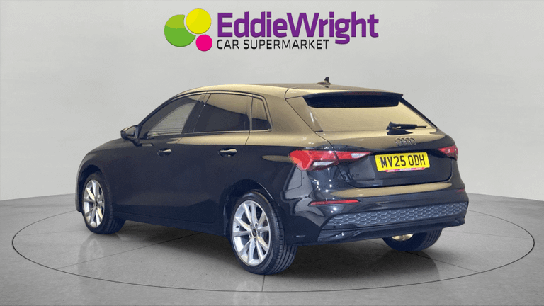 Audi A3 Photo bsapi-b816219dcc0390f50224cbe7b49dd6040ef0f6e7.jpg